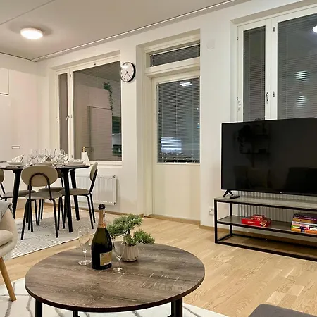 Penthouse Sauna Myyrmanni Вантаа